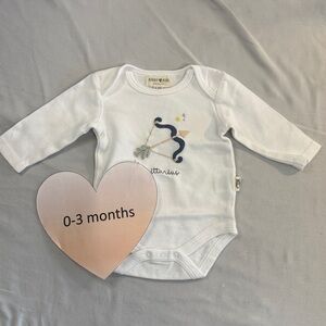 Rabbit + Bear - NWOT long sleeve organic cotton White Sagittarius Baby Onesie